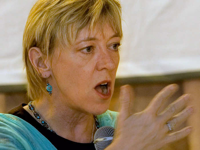 1997: International Campaign to Ban Landmines (ICBL) and Jody Williams