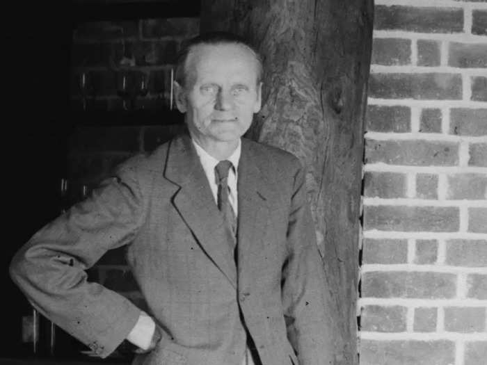 1933: Sir Norman Angell