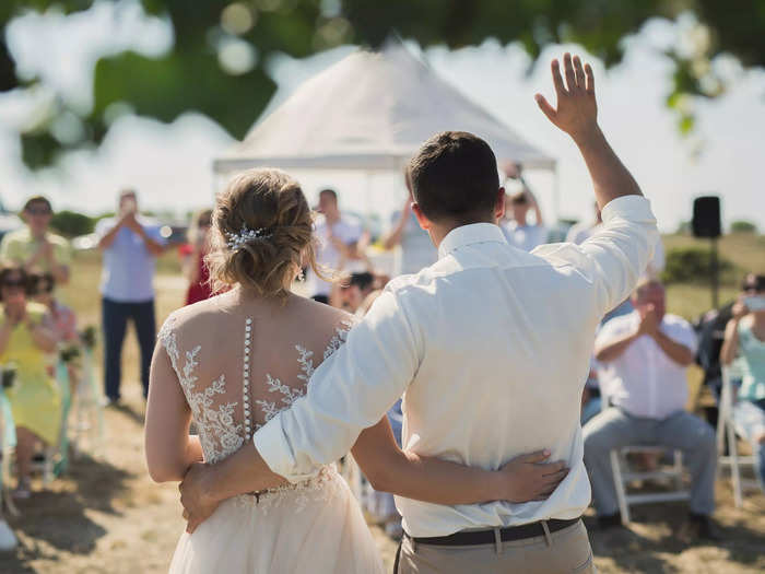 Traditional bride or groom sides in the ceremony are no longer popular.