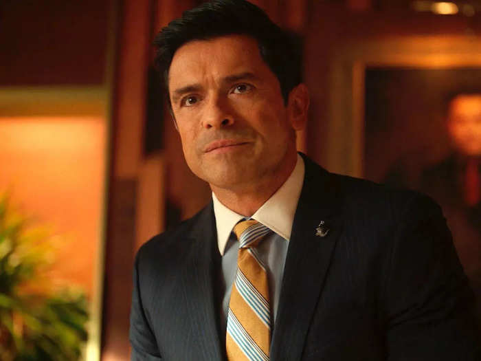 Hiram Lodge was exiled from Riverdale and planted a bomb in Archie