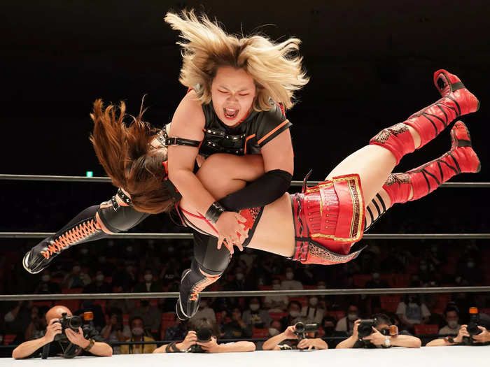 9/20: Ruaka and Shuri compete during the Women