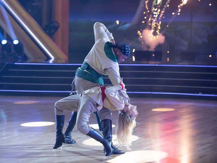 While Jimmie Allen and Emma Slater initially scored 30 out of 40 for their Paso Doble to "I