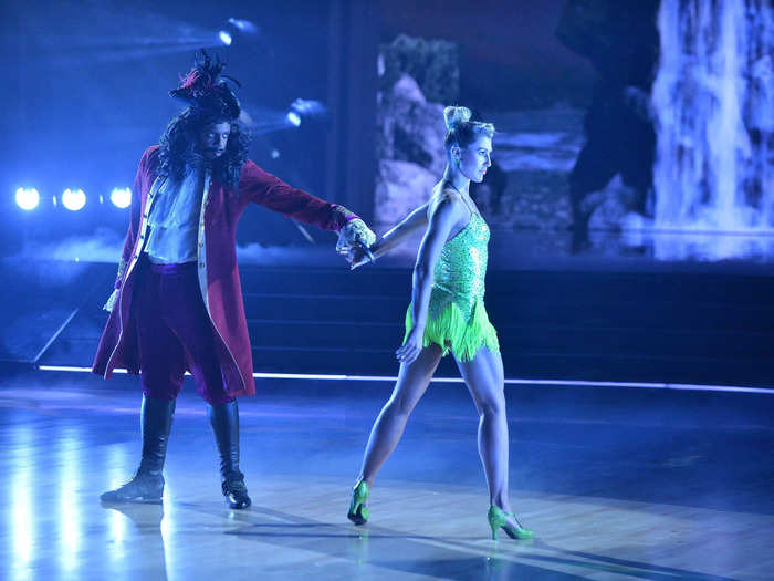 Jimmie Allen and Emma Slater danced a "Peter Pan"-inspired jazz number to Billie Eilish