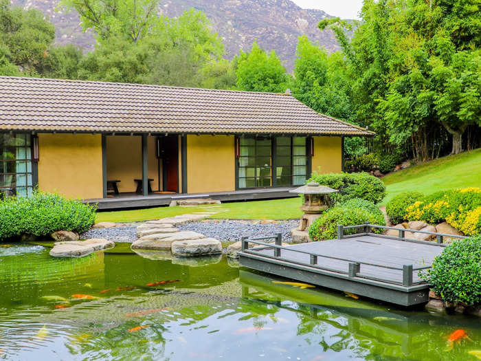 Right outside the tea room is another tranquil Japanese-style garden, as well as a koi pond that