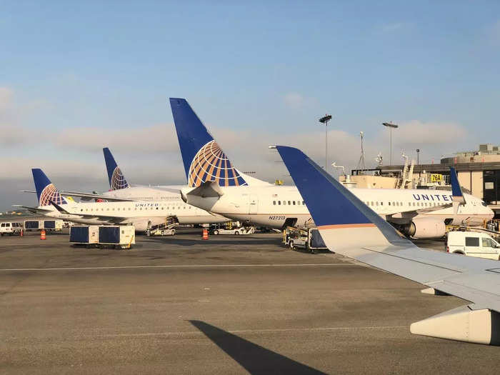 "We expect this to be a useful way to save time for customers, especially those traveling this upcoming holiday season, said United managing director of LAX Jonna McGrath. "We