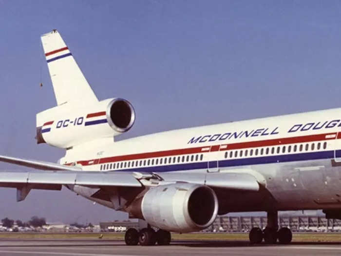 While the original DC-10 was designed mostly for domestic flying, later variants, including the DC-10-30 and DC-10-40, were intended for long-haul routes.