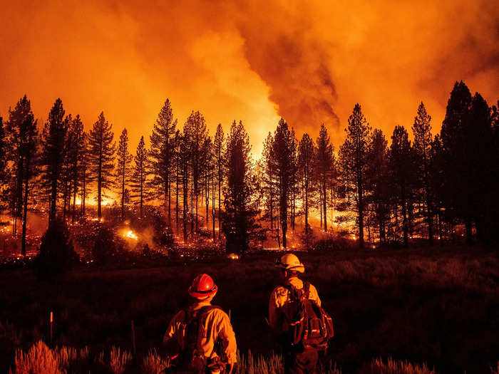 According to the National Interagency Fire Center, US wildfires surpassed 65 days of continuous burning at Preparedness Level 5, setting a record for the number of days at that level. Preparedness Level 5 is issued when more than 80% of the country