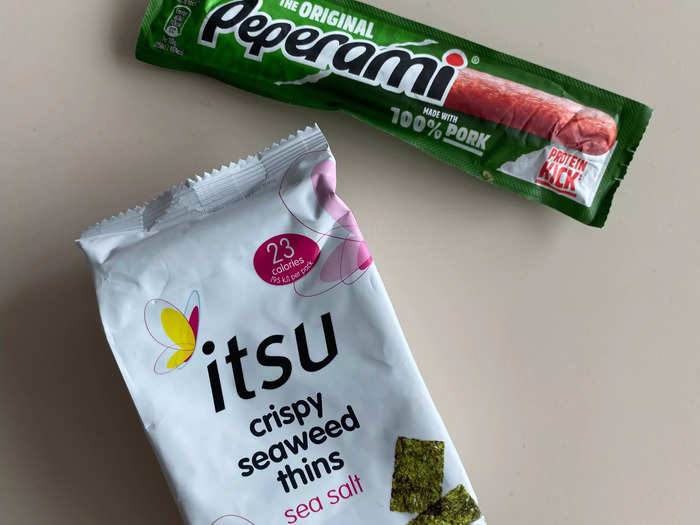 Pork stick and seaweed thins