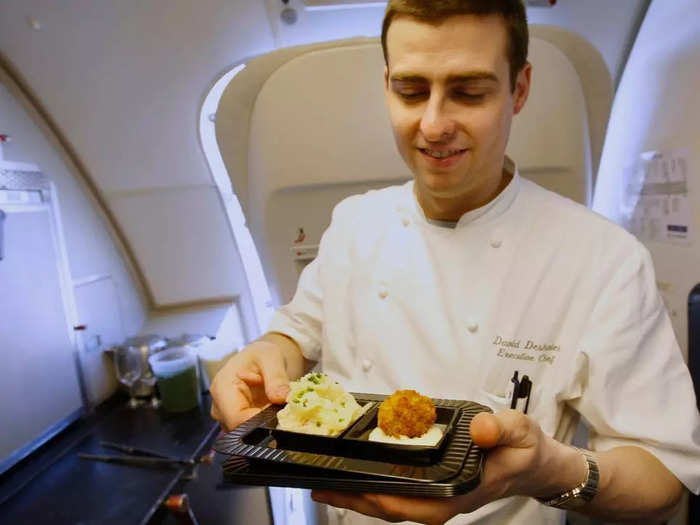 In many cases, passengers will not see the chefs before or after the meal service, and they typically wear flight attendant uniforms before changing into their chef uniform to prepare food.