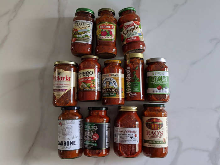 I tried 12 red sauces from major manufacturers and restaurant or artisan brands.