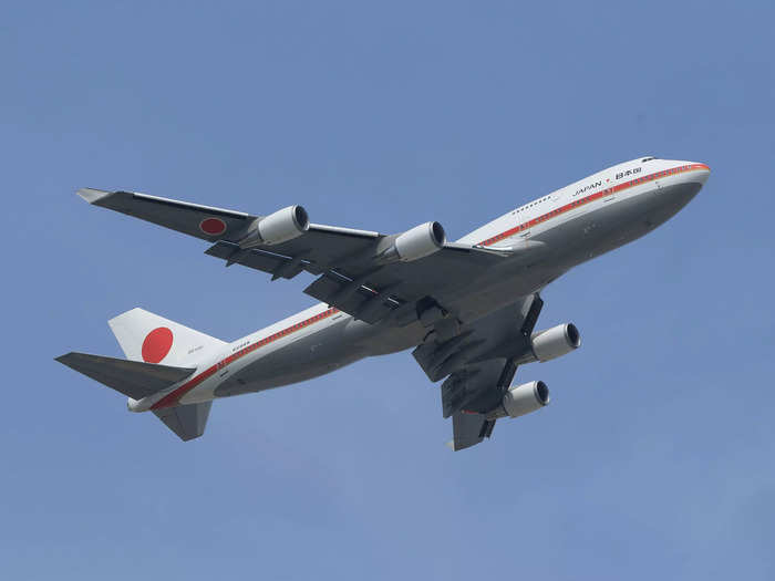 Japan recently retired its two Boeing 747-400 aircraft formerly used for state travel and they now sit in an aircraft storage facility in the Arizona desert.