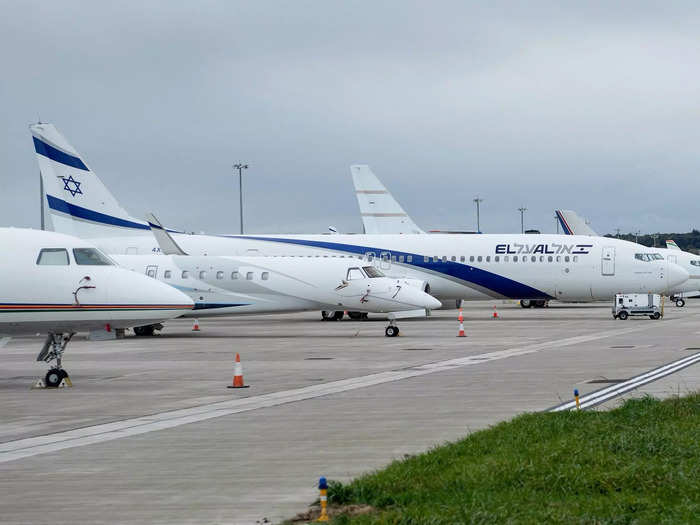 Israeli Prime Minister Naftali Bennett chartered a commercial aircraft from El Al Israel Airlines for the journey to Scotland.