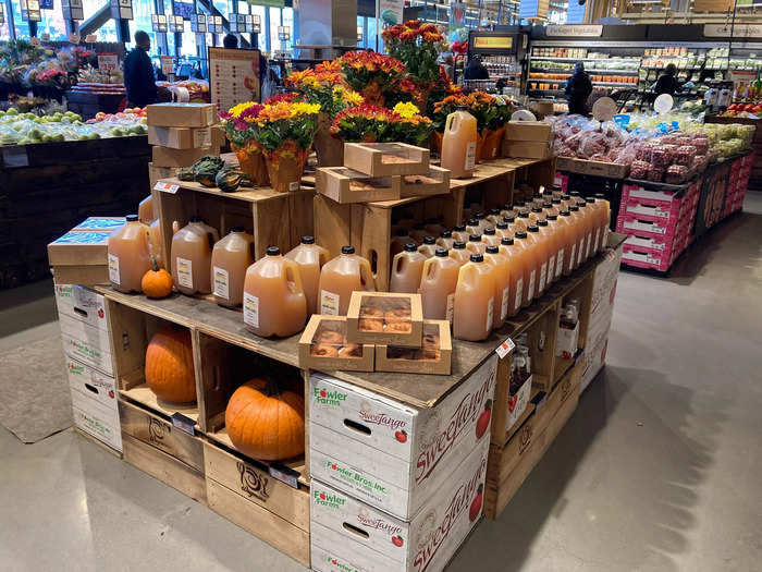 I found the autumn-themed offerings at this Wegmans location to be lacking in comparison to Trader Joe