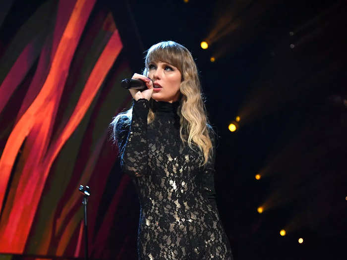 Swift wore a sheer, lace catsuit to perform at the Rock & Roll Hall Of Fame Induction Ceremony.