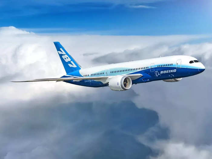 However, Hawaiian is betting on deep-pocket leisure travelers, especially those coming from Japan, to book up its 787 business class product as tourism rebounds after the pandemic.