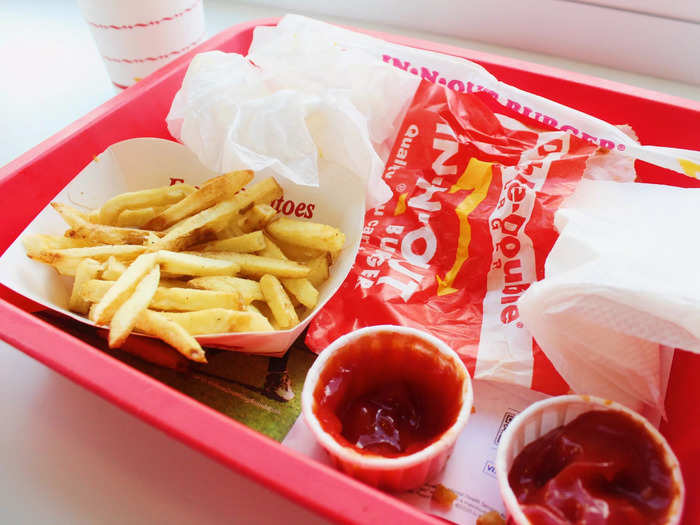 I thoroughly enjoyed my first ever In-N-Out meal, although I didn