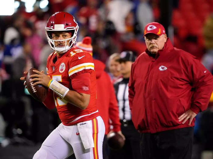 Kansas City Chiefs (-2.5) over Las Vegas Raiders*