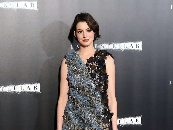 She donned a seemingly mismatched dress for an "Interstellar" premiere in November 2014.