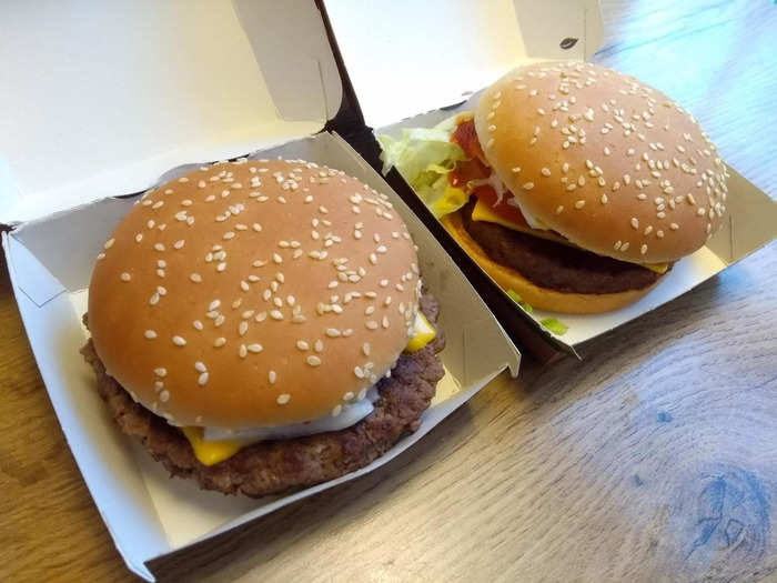 The burgers looked quite similar at first glance.