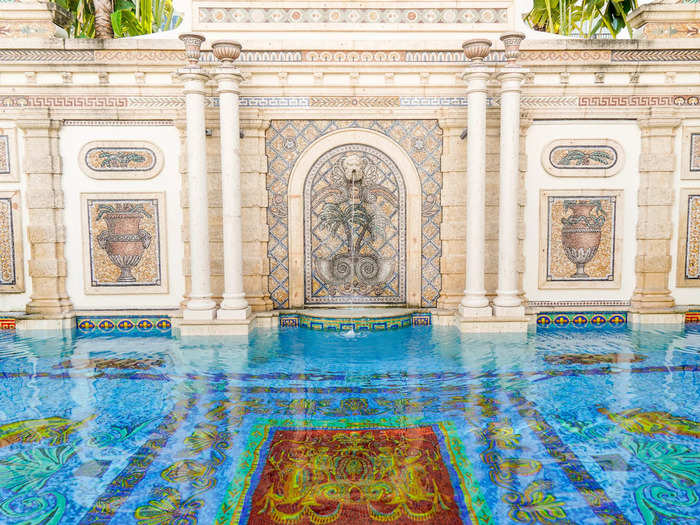 But I could. As I walked past all the tables, I was awestruck to find the most beautiful pool waiting for me, and it was completely empty.