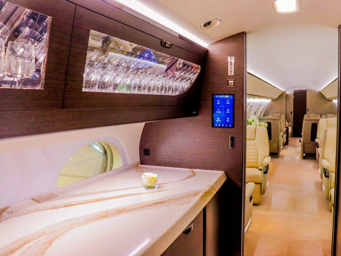 The demonstration aircraft also featured a 10-foot-long "ultragalley" where flight attendants will craft the meals, drinks, and snacks for the flight.