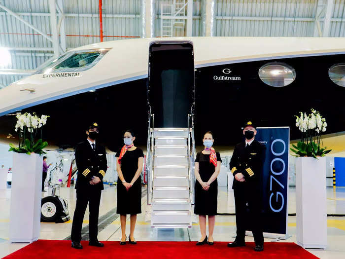 Gulfstream just recently debuted the jet to the public, at an unveiling with launch customer Qatar Executive in Doha, Qatar, and Insider was among the first onboard. Here