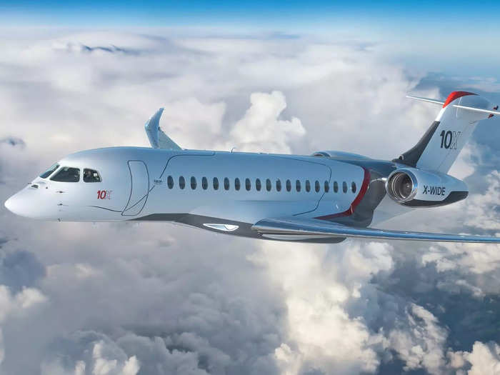 And in France, the Dassault Falcon 10X will soon be a competitor that offers an even larger cabin than the G700 with a range of 7,500 nautical miles.