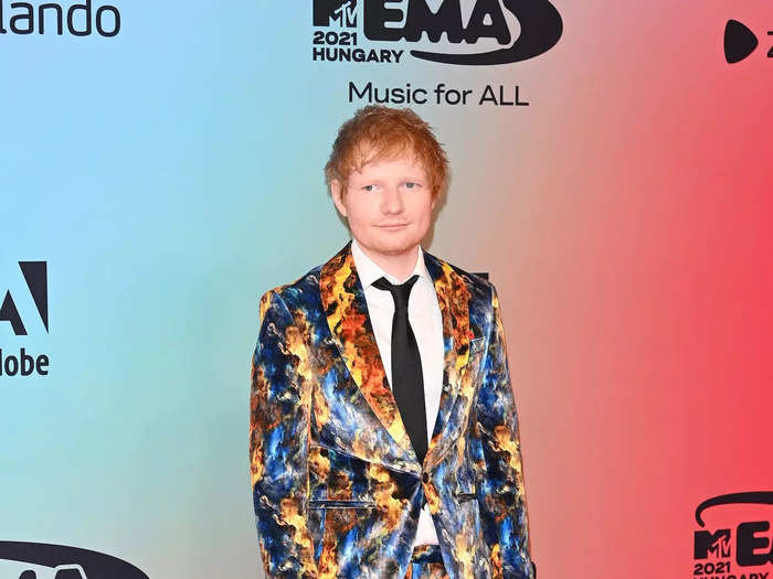 Ed Sheeran was one of the first stars on the red carpet in a daring outfit.