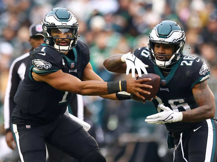 Philadelphia Eagles (-3.5) over New York Giants*