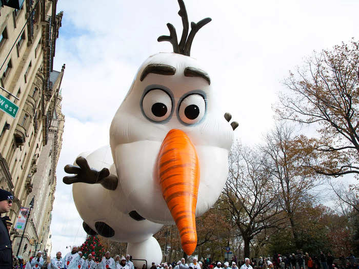 2019: Balloons are being inflated and prepped at MetLife Stadium on November 2nd, gearing up for the big day.