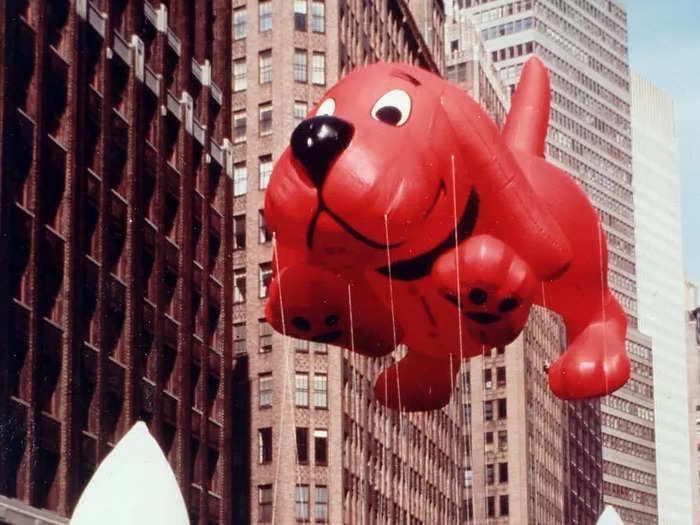 1990: Clifford the Big Red Dog lived up to his name.