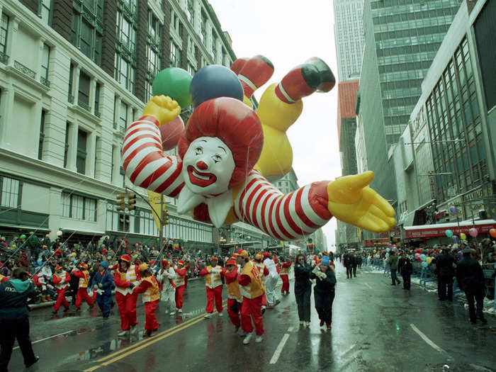 1989: An estimated 1.8 million people attended the chilly parade.