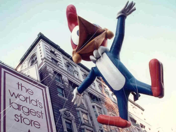 1982: Woody Woodpecker flew high above Macy