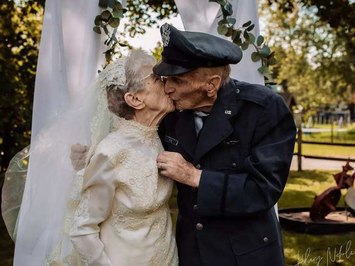 Hospice workers helped a couple celebrate 77 years of marriage by taking the wedding photos they never had.