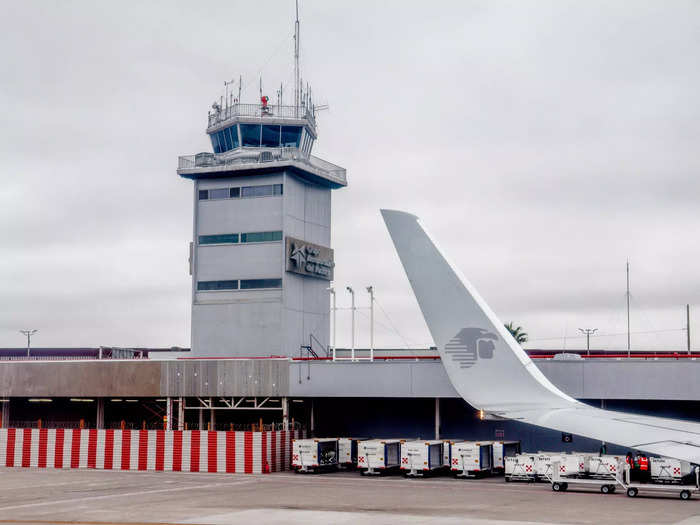 The flight had come to its end but my cross-border journey was just about to begin. We were just about in the US as Tijuana International is right on the borderline.