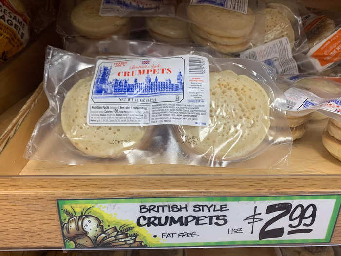 The British-style crumpets are splendid.