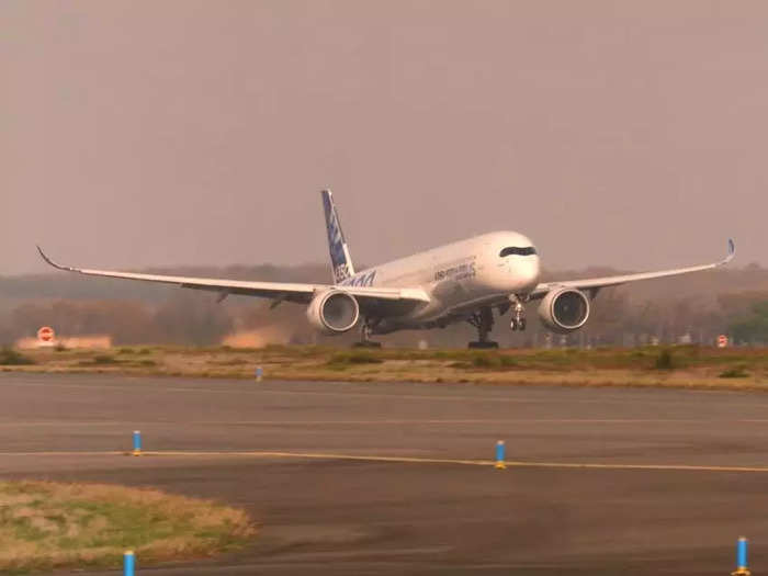 Airbus taught an A350, the same aircraft being considered for single-pilot use, how to taxi, takeoff, and land entirely on its own and without pilot input.