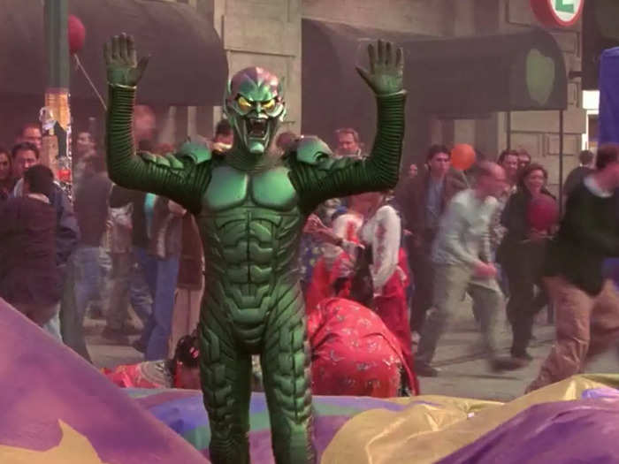 It took 30 minutes and three people to get Dafoe into the Green Goblin suit.