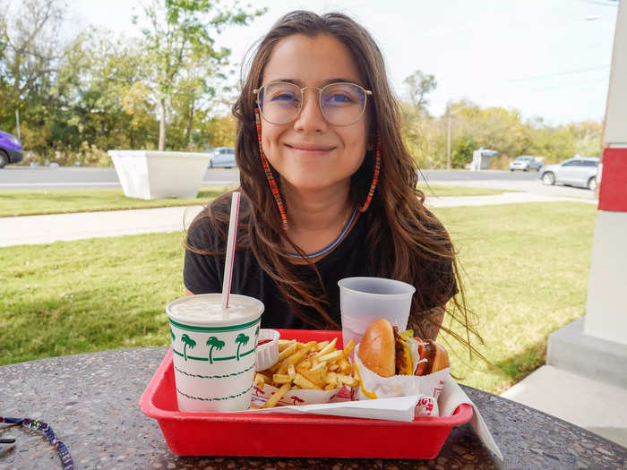 I ordered a cheeseburger with grilled onions, lettuce, tomatoes, pickles, ketchup, and special sauce along with fries and a Neapolitan shake for $8.