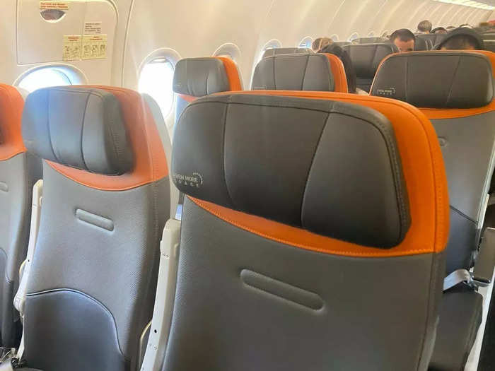While the Airbus does come with a few more bells and whistles, its 3x3 cabin configuration can put basic economy passengers at risk of getting a middle seat.