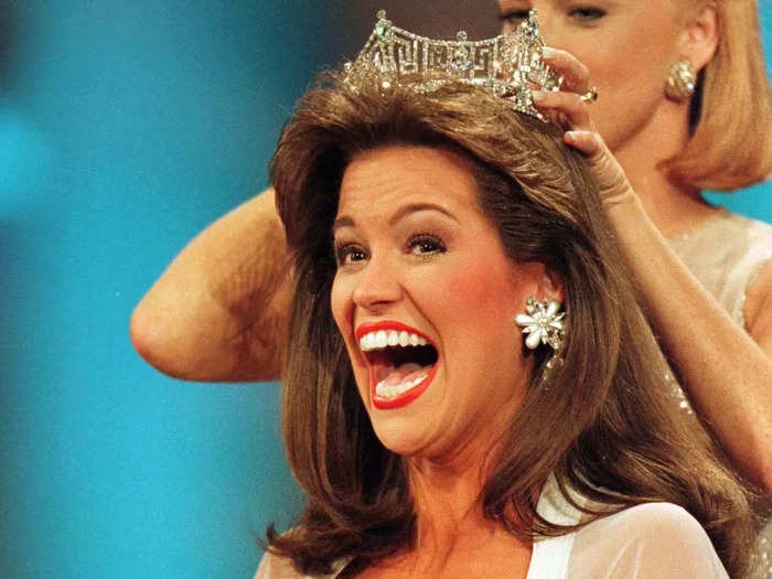 1997: Miss Kansas, Tara Holland