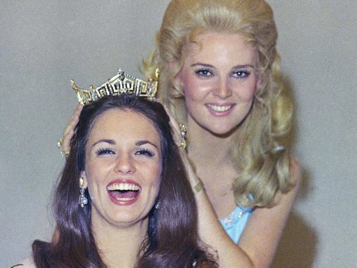 1971: Miss Texas, Phyllis George