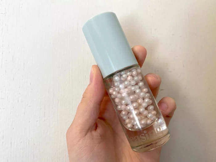 Next, I tried the $35 Pearlescent Illuminating Serum.