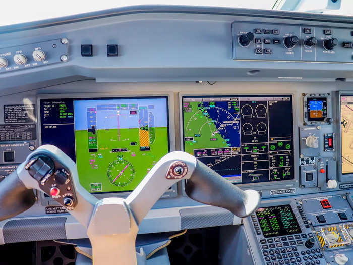 Navigation charts and maps can be displayed on the screens so pilots have maximum situational awareness without needing to use an external device to access the same data.