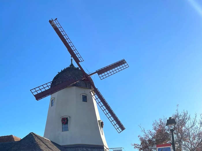 Windmills also began popping up around the town, where they still stand today.