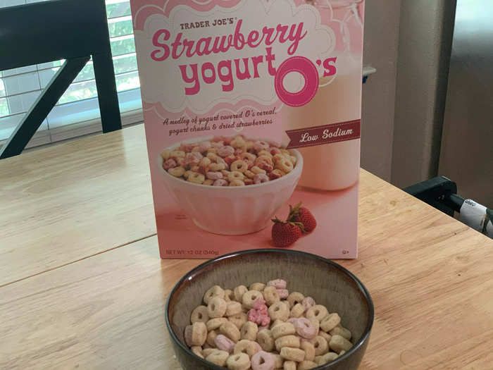 The strawberry Yogurt O