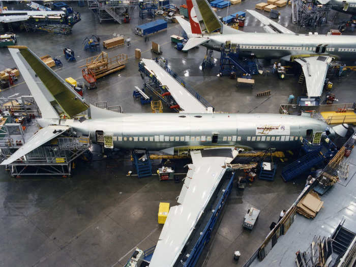 The plane could fly over 7,000 miles nonstop, connecting cities like New York to Tokyo and London to Johannesburg, and offered ample cabin space.