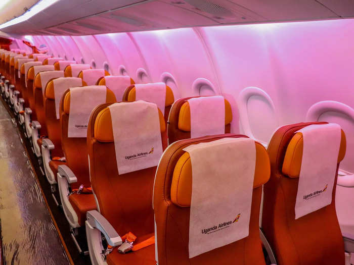 The A330-900neo offers around 30 additional seats in a three-class configuration, in a cabin around 17 feet longer than the A330-800neo. That 17 feet can house a lot more business class seats to earn the airline additional premium revenue.