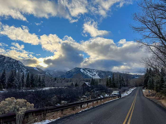 Willoughby Way ends in a cul-de-sac, and as I drove back toward Red Mountain Road, I soaked in views of Aspen and the curving trails from the ski slopes.