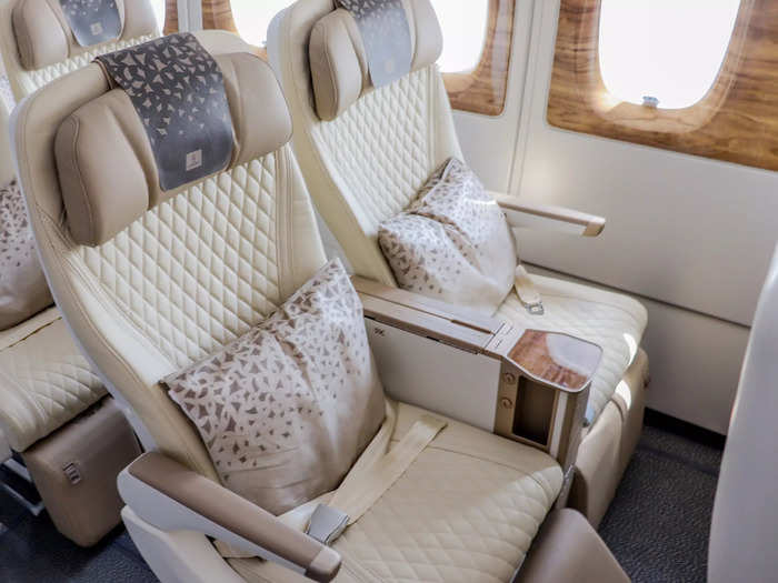 Paired seats along the cabin wall are ideal for couples traveling together and those that prefer the window seat.